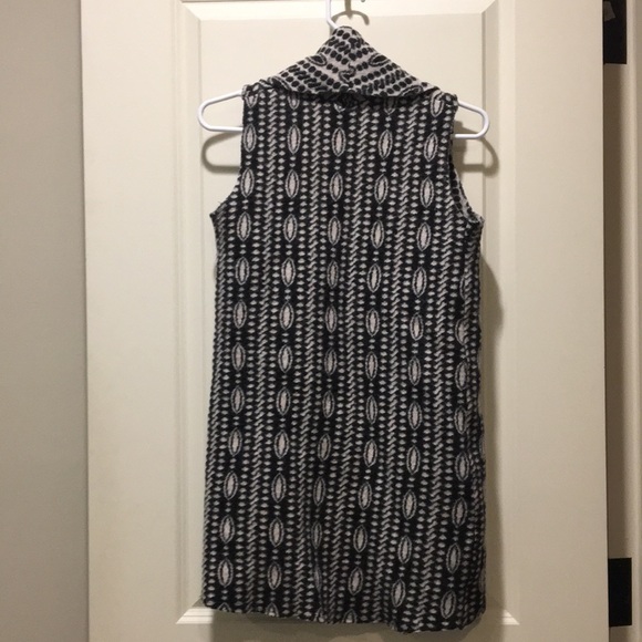 Anthropologie Moth Aztec pattern wool blend Sleeveless hi/Lo Vest Cardigan XS - Picture 5 of 7